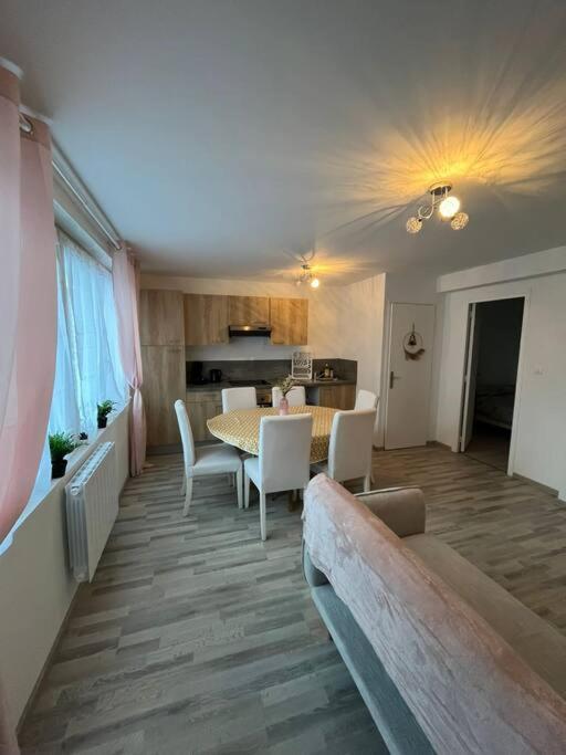 Gite La Perle Rose 50 M² Orchies Exterior photo